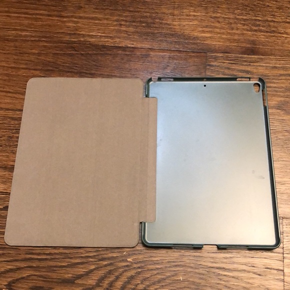 iPad cover for iPad Air 3, iPad Pro 10.5 - Picture 8 of 9